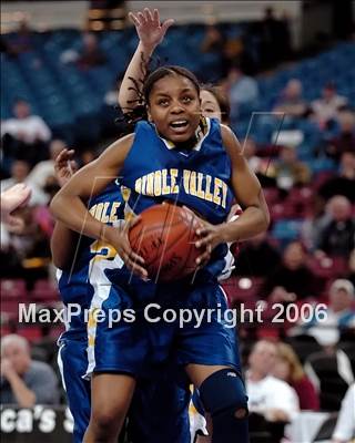 Thumbnail 2 in Pinole Valley vs. Carondelet (CIF NorCal D2 Final) photogallery.
