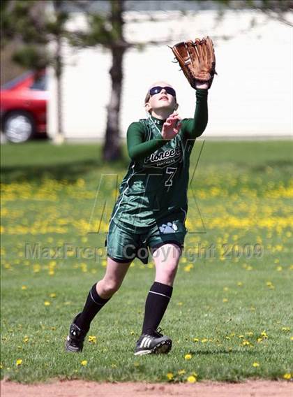 Thumbnail 3 in Frontier vs Pioneer (12th Depew Tournament) photogallery.