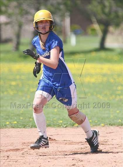 Thumbnail 2 in Frontier vs Pioneer (12th Depew Tournament) photogallery.