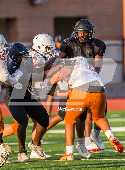 Thumbnail 3 in Alvin vs Shadow Creek photogallery.
