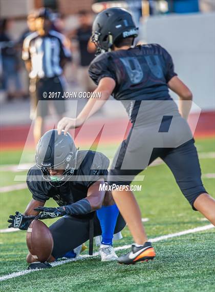Thumbnail 2 in Alvin vs Shadow Creek photogallery.