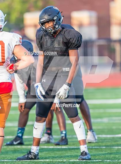 Thumbnail 2 in Alvin vs Shadow Creek photogallery.