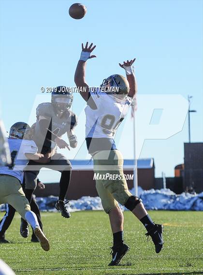 Thumbnail 2 in Frederick vs. Discovery Canyon (CHSAA 3A Round 2 Playoff) photogallery.