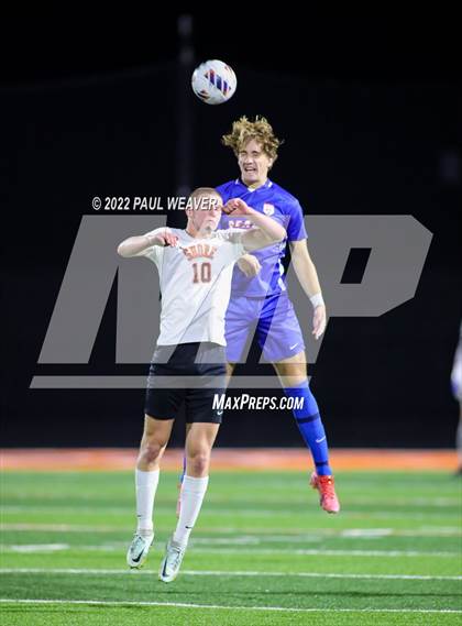 Thumbnail 2 in Selinsgrove vs. Jersey Shore (PIAA District IV Class AAA Championship) photogallery.