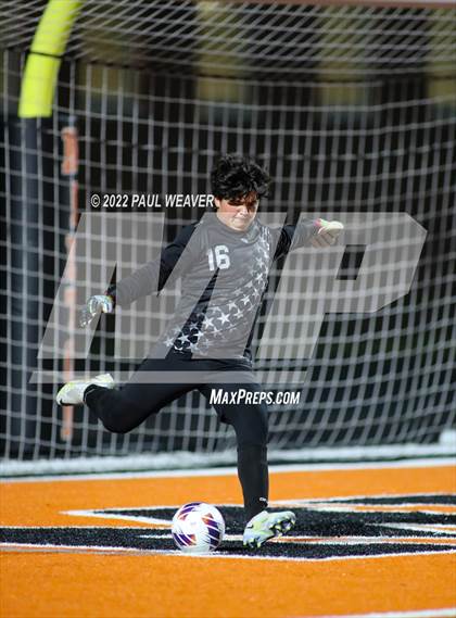 Thumbnail 2 in Selinsgrove vs. Jersey Shore (PIAA District IV Class AAA Championship) photogallery.