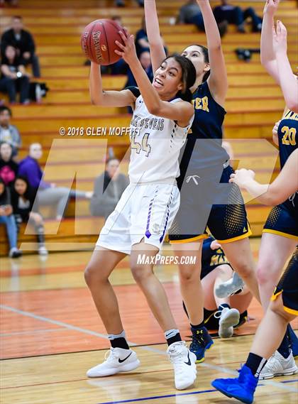 Thumbnail 3 in Lake Stevens vs. Mariner photogallery.