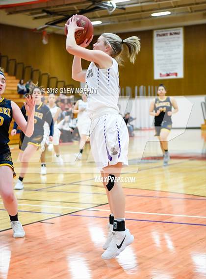Thumbnail 3 in Lake Stevens vs. Mariner photogallery.