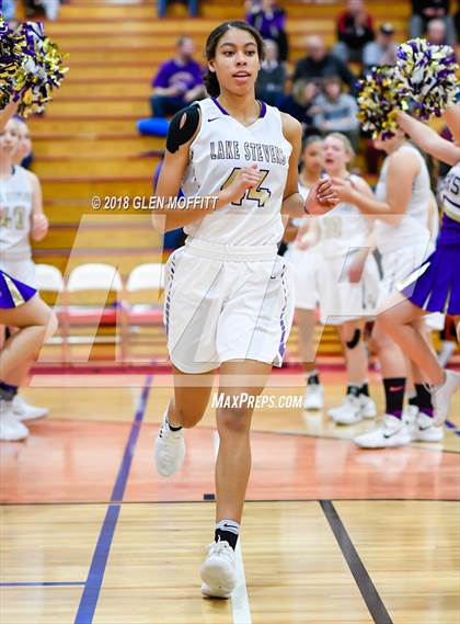 Thumbnail 1 in Lake Stevens vs. Mariner photogallery.