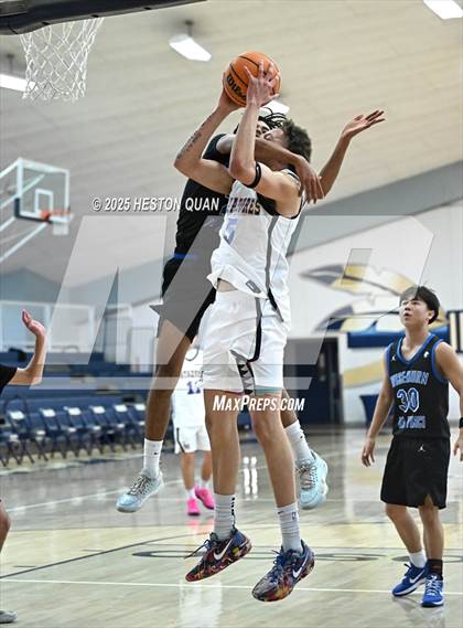 Thumbnail 3 in Wiseburn- Da Vinci vs. La Mirada (Bosco Classic) photogallery.