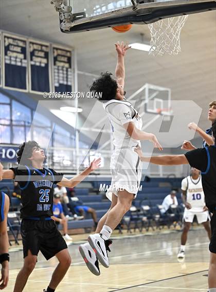 Thumbnail 2 in Wiseburn- Da Vinci vs. La Mirada (Bosco Classic) photogallery.