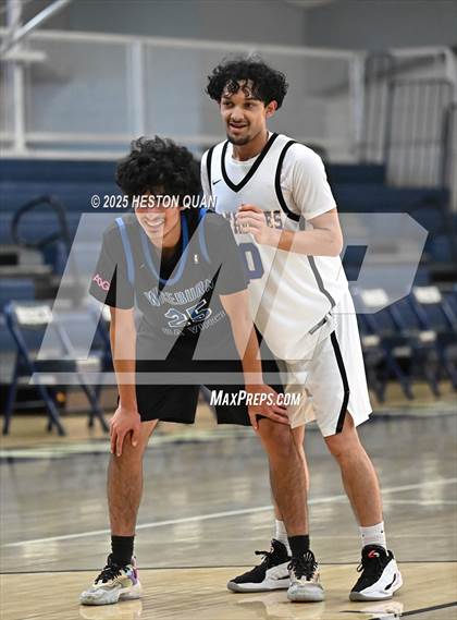 Thumbnail 3 in Wiseburn- Da Vinci vs. La Mirada (Bosco Classic) photogallery.