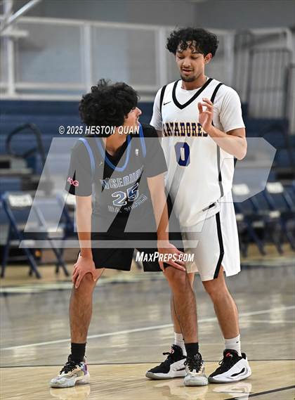 Thumbnail 2 in Wiseburn- Da Vinci vs. La Mirada (Bosco Classic) photogallery.