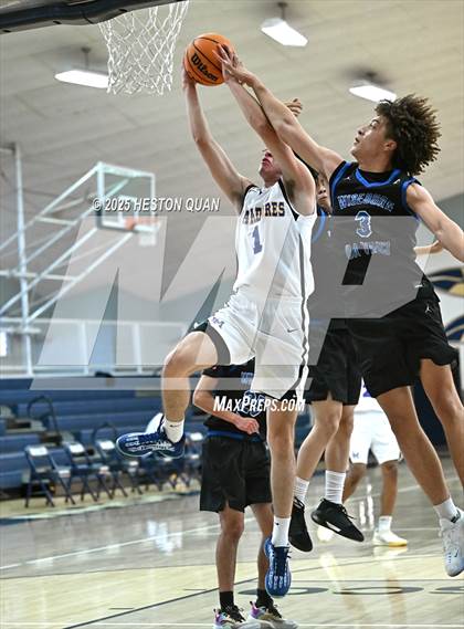 Thumbnail 3 in Wiseburn- Da Vinci vs. La Mirada (Bosco Classic) photogallery.