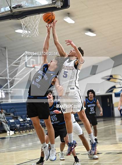 Thumbnail 2 in Wiseburn- Da Vinci vs. La Mirada (Bosco Classic) photogallery.