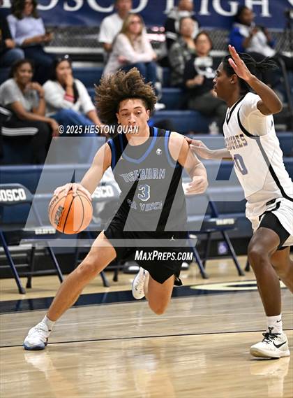 Thumbnail 2 in Wiseburn- Da Vinci vs. La Mirada (Bosco Classic) photogallery.