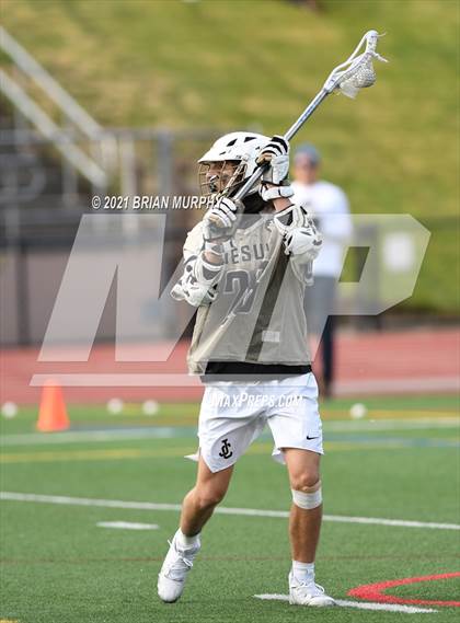 Thumbnail 2 in Lakeridge @ Jesuit photogallery.