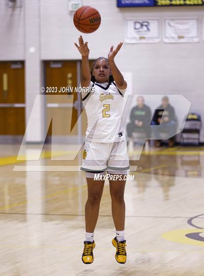 Thumbnail 3 in Fort Wayne Bishop Dwenger @ Fort Wayne Snider photogallery.