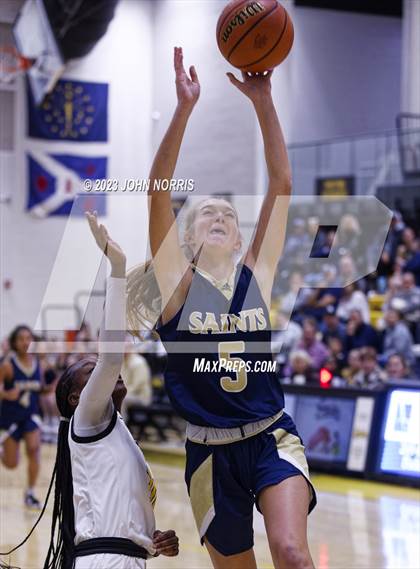 Thumbnail 2 in Fort Wayne Bishop Dwenger @ Fort Wayne Snider photogallery.