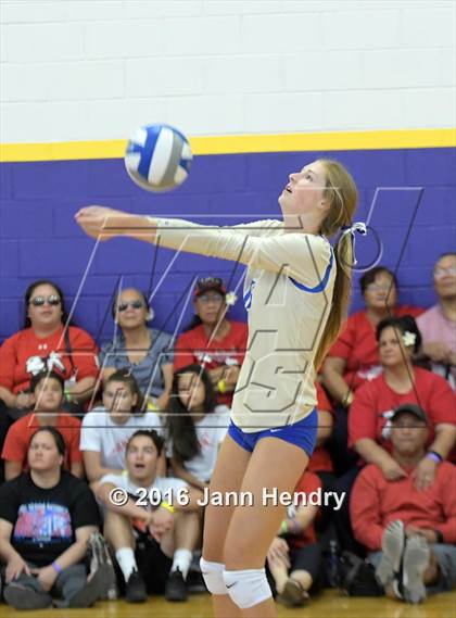 Thumbnail 2 in Santa Margarita vs. Kahuku (Durango Fall Classic) photogallery.