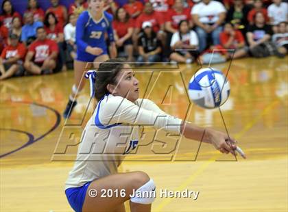 Thumbnail 2 in Santa Margarita vs. Kahuku (Durango Fall Classic) photogallery.