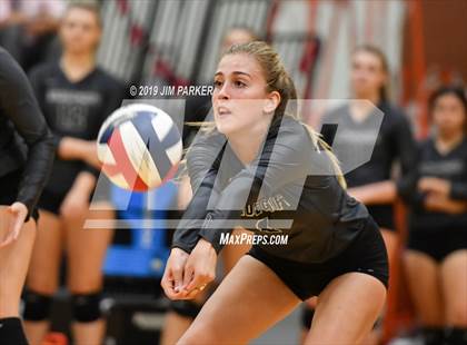 Thumbnail 3 in Vandegrift @ Round Rock Westwood photogallery.