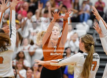 Thumbnail 1 in Vandegrift @ Round Rock Westwood photogallery.
