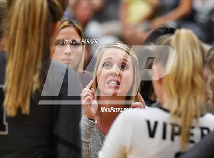 Thumbnail 3 in Vandegrift @ Round Rock Westwood photogallery.