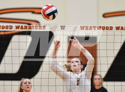 Thumbnail 3 in Vandegrift @ Round Rock Westwood photogallery.
