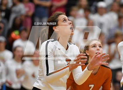 Thumbnail 3 in Vandegrift @ Round Rock Westwood photogallery.