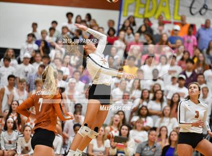 Thumbnail 2 in Vandegrift @ Round Rock Westwood photogallery.