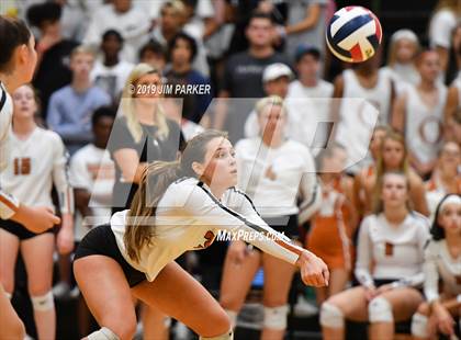 Thumbnail 2 in Vandegrift @ Round Rock Westwood photogallery.