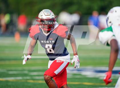 Thumbnail 2 in Phil Simms North vs South All Star Game photogallery.