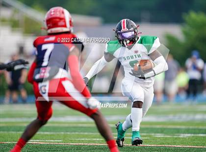 Thumbnail 1 in Phil Simms North vs South All Star Game photogallery.