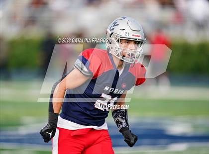 Thumbnail 2 in Phil Simms North vs South All Star Game photogallery.