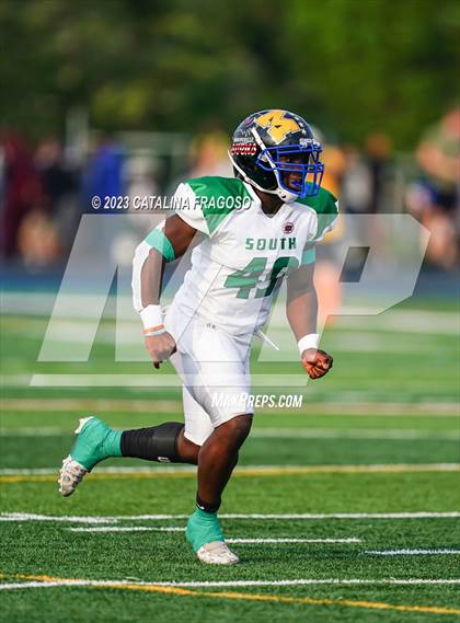 Thumbnail 3 in Phil Simms North vs South All Star Game photogallery.