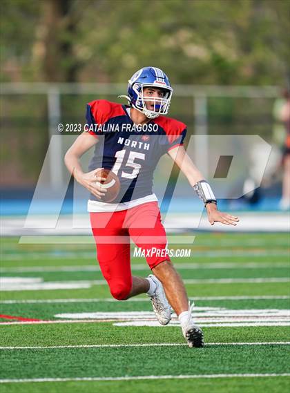 Thumbnail 3 in Phil Simms North vs South All Star Game photogallery.