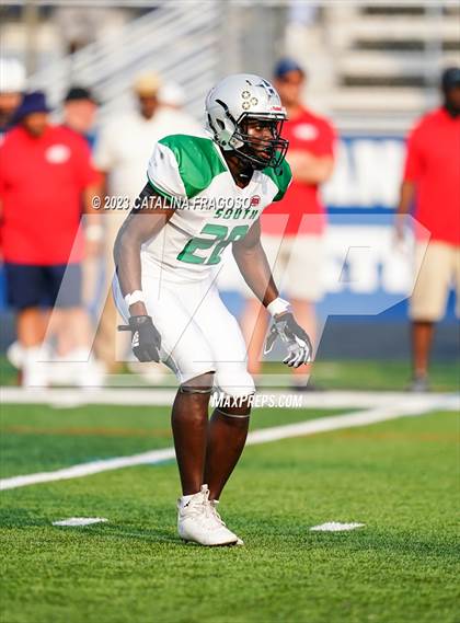 Thumbnail 2 in Phil Simms North vs South All Star Game photogallery.