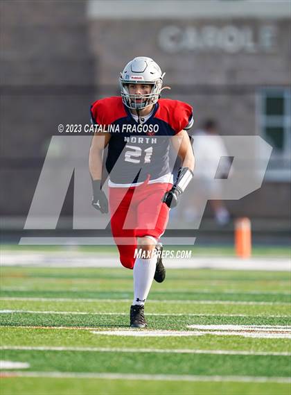 Thumbnail 1 in Phil Simms North vs South All Star Game photogallery.