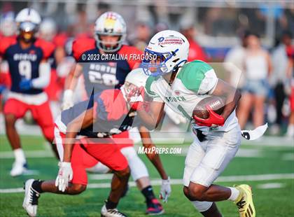 Thumbnail 1 in Phil Simms North vs South All Star Game photogallery.