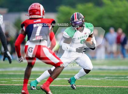 Thumbnail 2 in Phil Simms North vs South All Star Game photogallery.