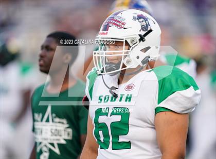 Thumbnail 3 in Phil Simms North vs South All Star Game photogallery.
