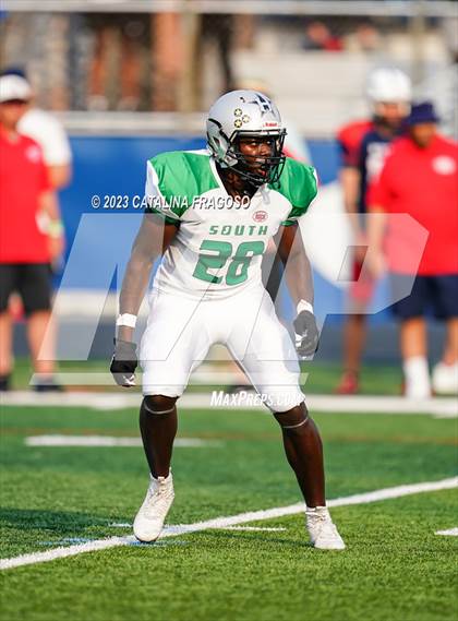 Thumbnail 3 in Phil Simms North vs South All Star Game photogallery.