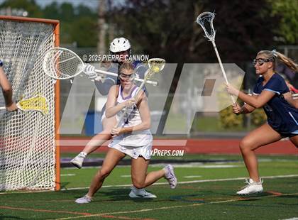 Thumbnail 1 in Yorktown vs Battlefield (VHSL Class 6 State Semifinal) photogallery.