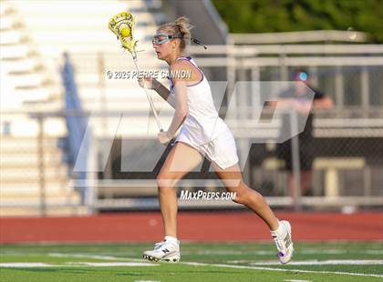 Thumbnail 3 in Yorktown vs Battlefield (VHSL Class 6 State Semifinal) photogallery.