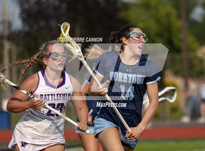 Thumbnail 3 in Yorktown vs Battlefield (VHSL Class 6 State Semifinal) photogallery.