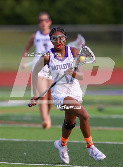 Thumbnail 2 in Yorktown vs Battlefield (VHSL Class 6 State Semifinal) photogallery.