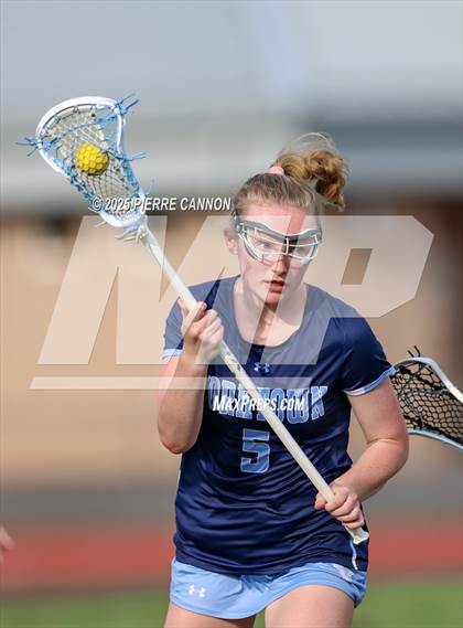 Thumbnail 3 in Yorktown vs Battlefield (VHSL Class 6 State Semifinal) photogallery.