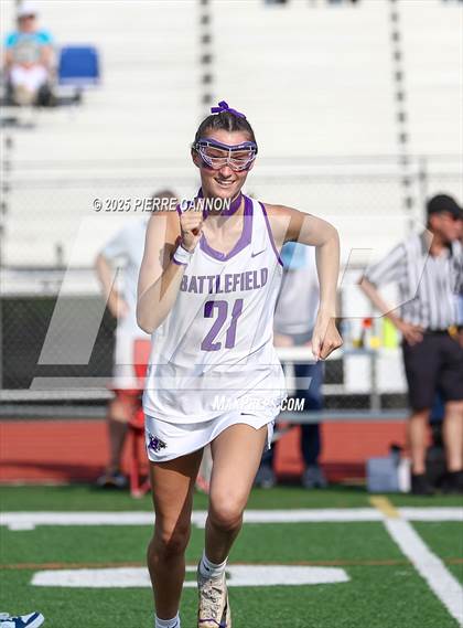 Thumbnail 2 in Yorktown vs Battlefield (VHSL Class 6 State Semifinal) photogallery.
