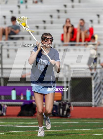 Thumbnail 2 in Yorktown vs Battlefield (VHSL Class 6 State Semifinal) photogallery.