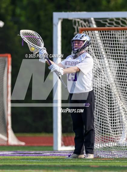 Thumbnail 3 in Yorktown vs Battlefield (VHSL Class 6 State Semifinal) photogallery.